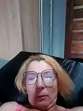 VasylynaLove42 from StripChat is Freechat