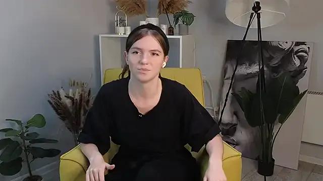 VelvaGrissom from StripChat is Freechat