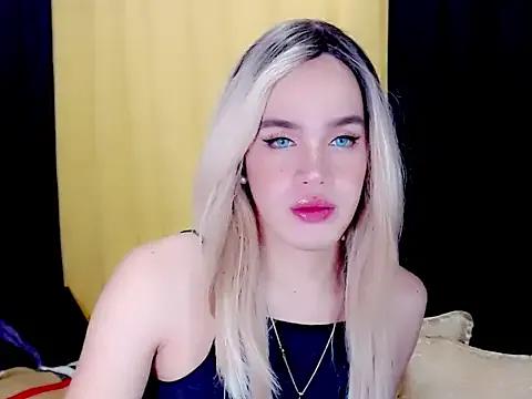Veronica_Xoxo777 from StripChat is Freechat