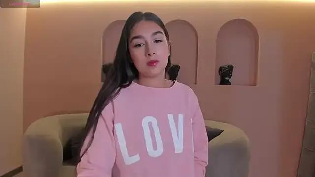 VeronicaBlue from StripChat is Freechat