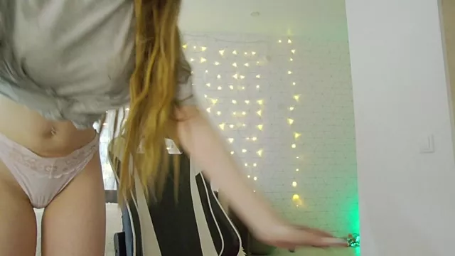 Freechat VeronikaAv on StripChat