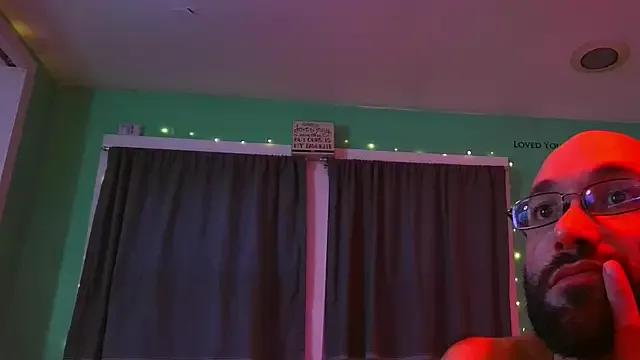 versatilevortex from StripChat is Freechat