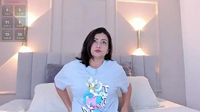victoria_bourne from StripChat is Freechat