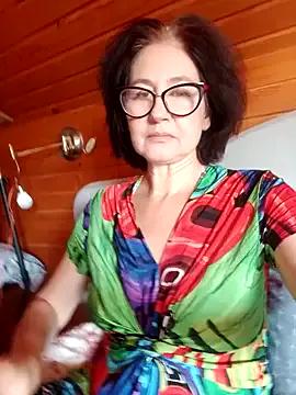 vikimoon11 from StripChat is Freechat