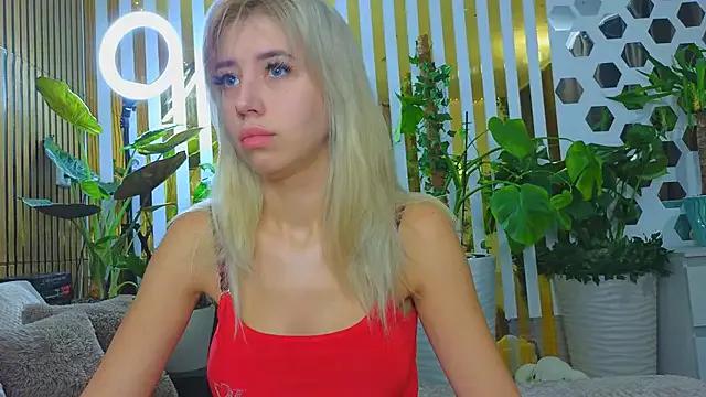 Violetttttta from StripChat is Freechat