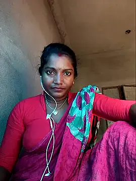 Freechat vipmonalisha on StripChat