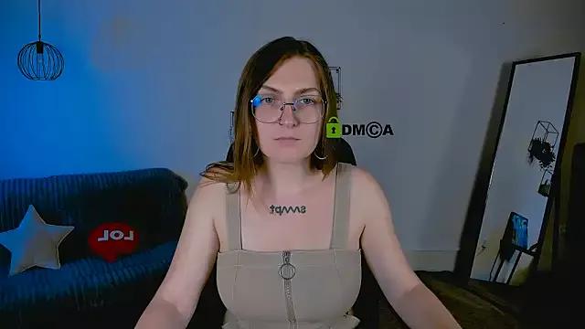 vivienne_dark from StripChat