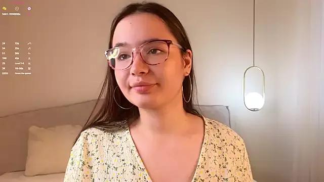 WildaBisom from StripChat is Freechat