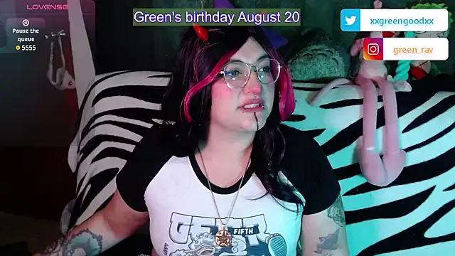 XxGreenGoodxX from StripChat is Freechat