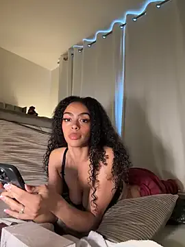 yasmingarcia's avatar