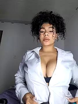 Yerystar from StripChat is Freechat