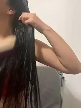 youngsexywoman from StripChat is Freechat
