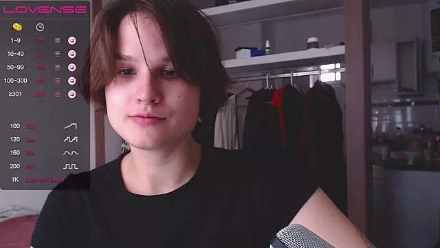 Freechat Your_Hand_In_mine on StripChat