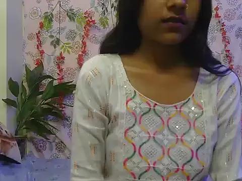 YOURS-Pri from StripChat is Freechat