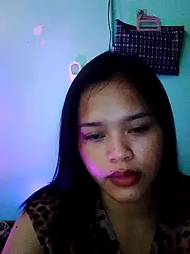 Yummymiciouse_26 from StripChat is Freechat