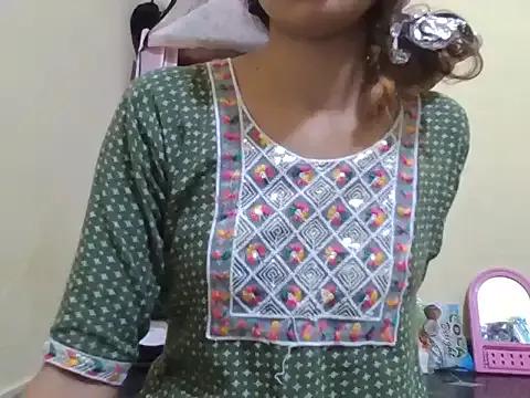 Zaara_00 from StripChat is Freechat