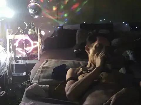 ZackTopplayerFly69 from StripChat is Freechat