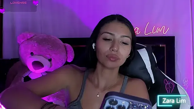 Private ZaraLim on StripChat