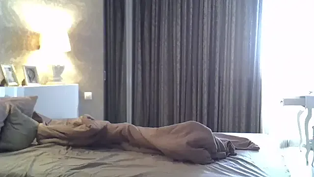 Private ZarinaSwift on StripChat