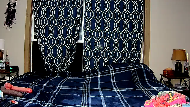 ZeelaXoXo on StripChat 