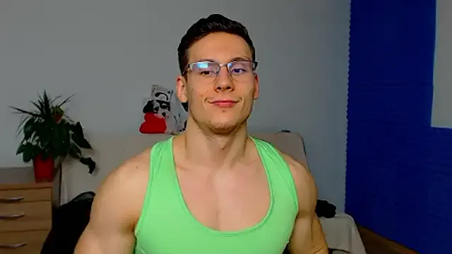 Freechat ZeinMiracles on StripChat