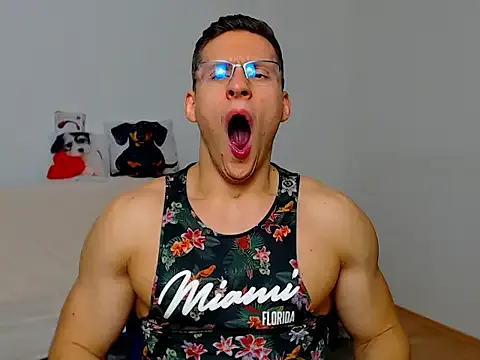 Freechat ZeinMiracles on StripChat