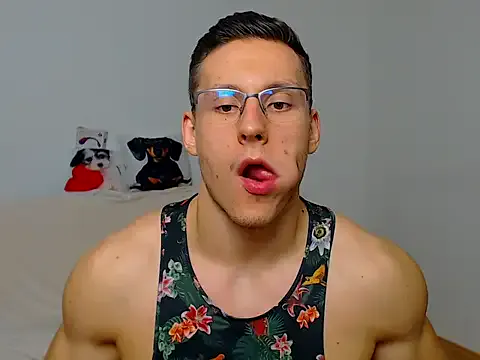 Freechat ZeinMiracles on StripChat