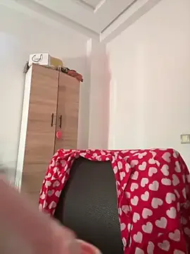 StripChat ZINA-MOROCCO is Freechat ZINA-MOROCCO — Tow finger in my pussy