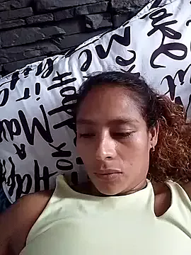 Freechat Zoedaniels on StripChat