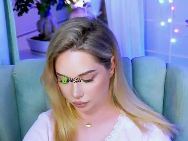 Freechat 0------0 on BongaCams