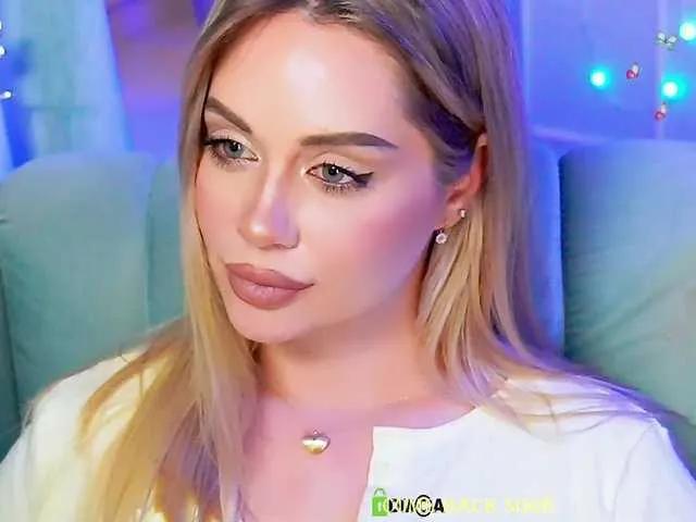 Freechat 0------0 on BongaCams