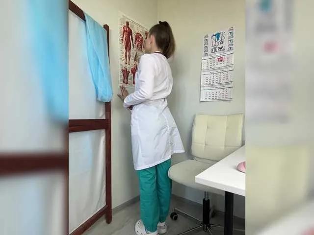 Offline Adelaida1001 on BongaCams