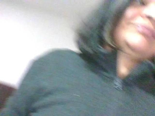 Offline adri007 on BongaCams