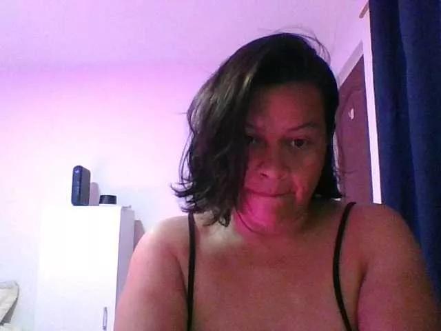 Offline adri007 on BongaCams