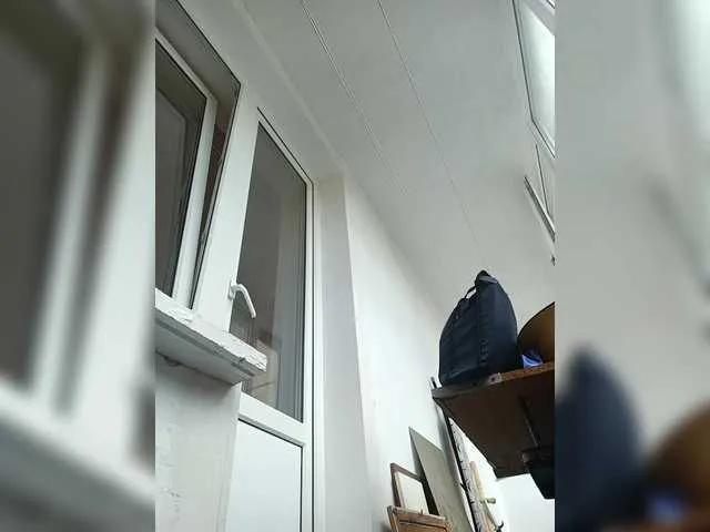 Offline Alenushka888 on BongaCams