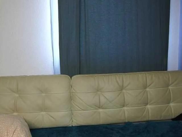 Freechat aliceTurner21 on BongaCams