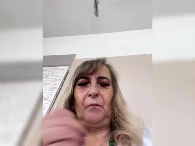 Offline Alina1965 on BongaCams