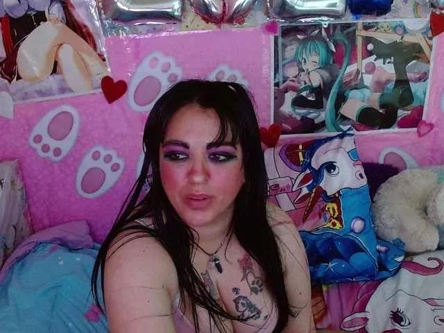 Offline AlizeHentaiMeow on BongaCams
