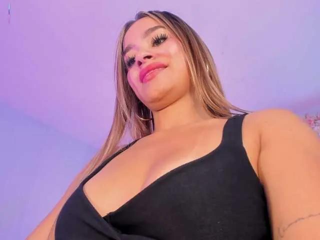 Offline AmaiaHaywood on BongaCams