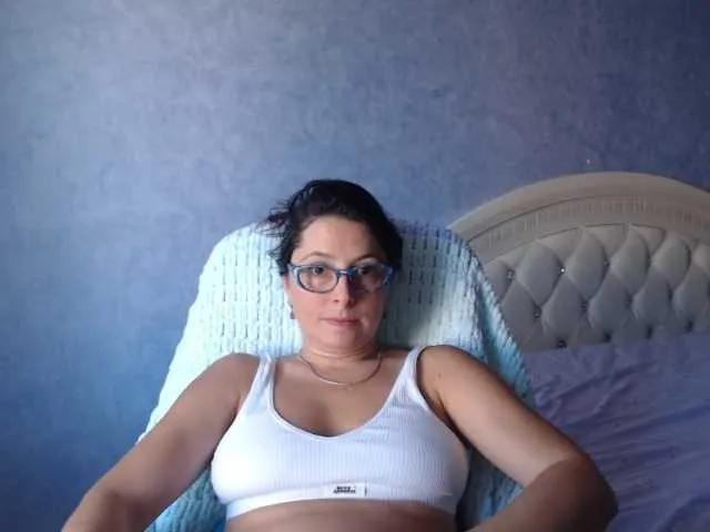 Offline AmandaFresh24 on BongaCams