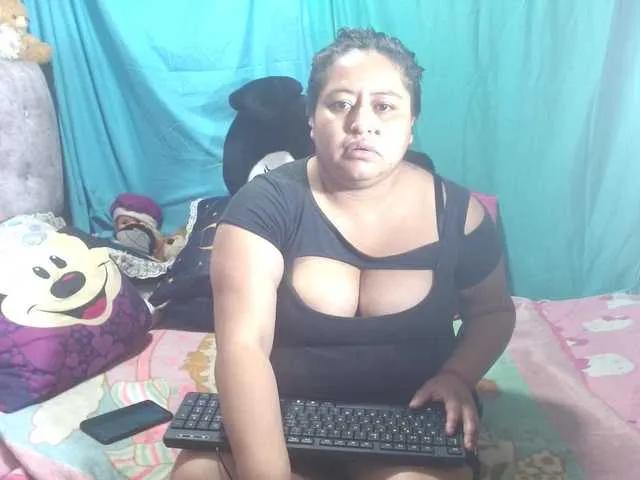 Offline AMARAA17 on BongaCams