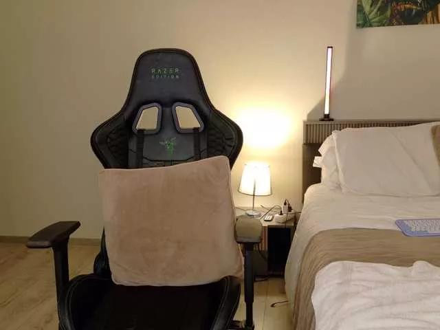 Offline Amex369 on BongaCams