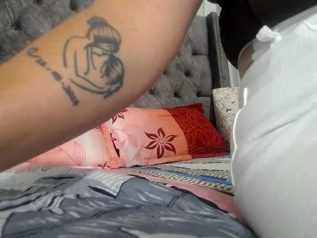 Offline ANA-BULLOCK- on BongaCams