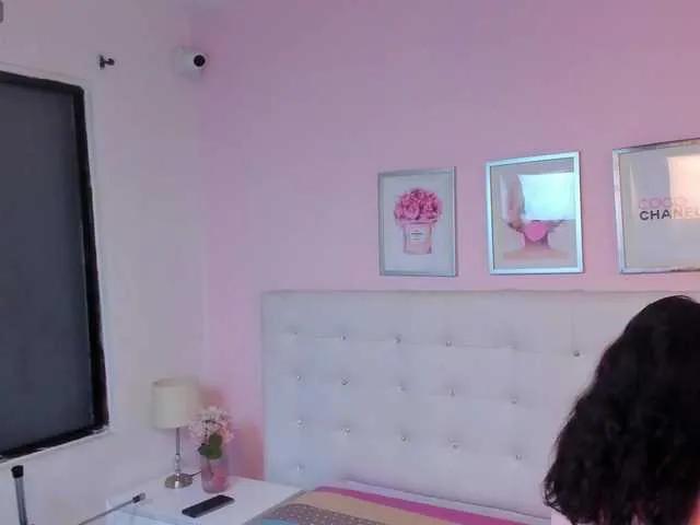 BongaCams AndreaNavas is Freechat AndreaNavas — Domination turns me on, men who give orders, are confident and sexy, they can make me give them a blowjob and play with my tits while they talk dirty to me.