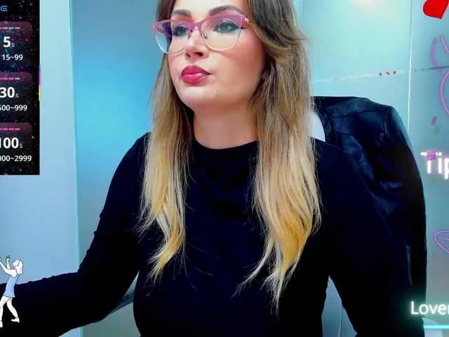 Offline anyarosses on BongaCams