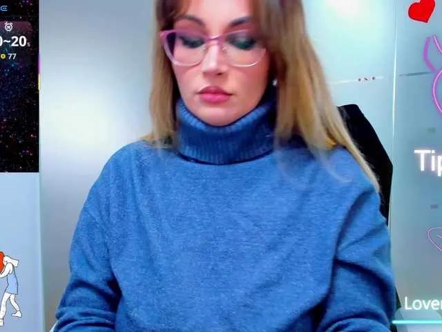 Offline anyarosses on BongaCams