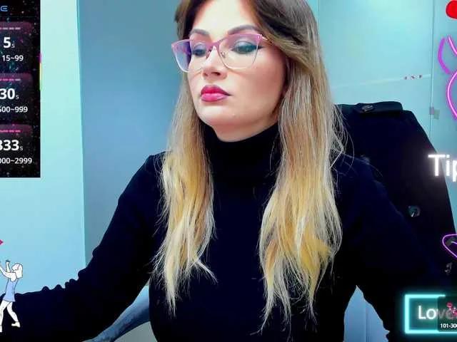 Offline anyarosses on BongaCams