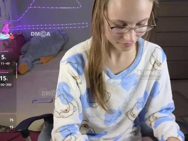 Offline Armura on BongaCams