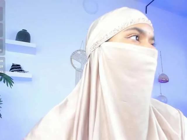 Offline Aura-cuutee on BongaCams