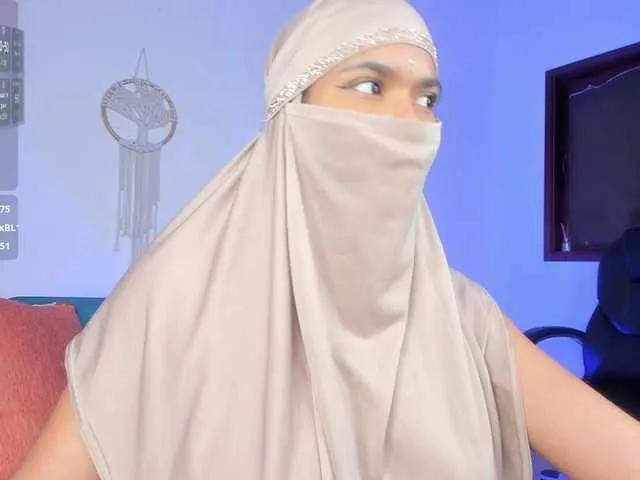 Offline Aura-cuutee on BongaCams